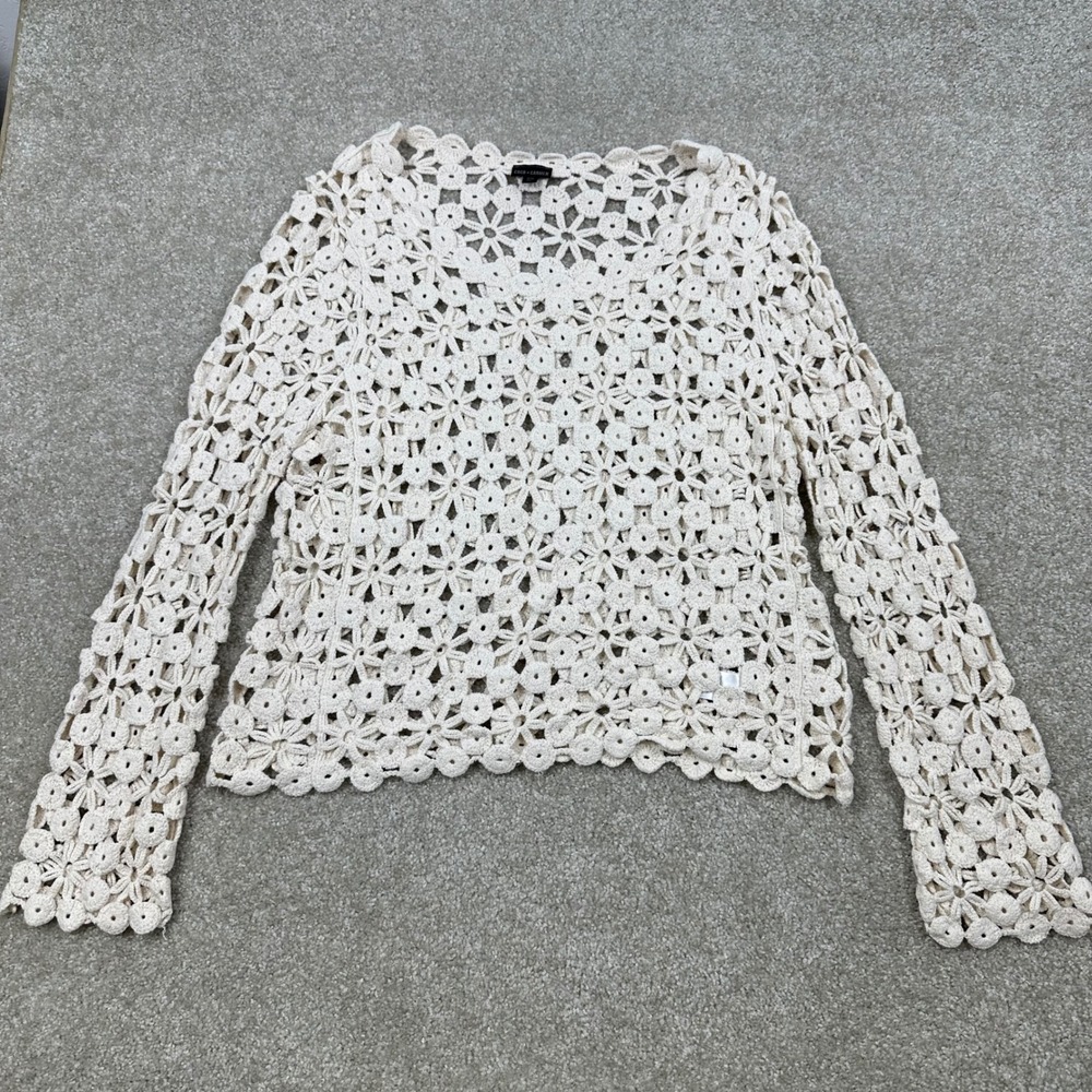 Cottage Granola Crochet Coco + Carmen Cream Lucia‎ Floral Sweater Top size S/M